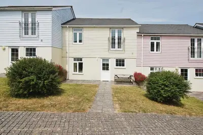Image de Maison de vacances spacieuse contemporaine à quatre chambres à Newquay