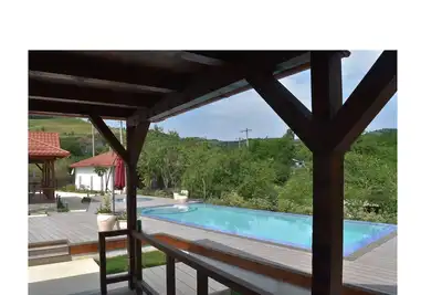 Image de Jardine Hills Feteasca Neagra Cottage