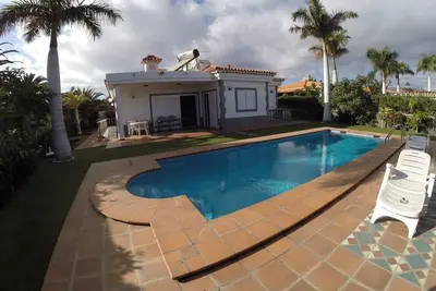 Image de Des vacances pour vous! Dans une maison familiale avec piscine près de la plage de Maspalomas