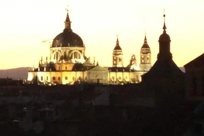 Image de Appartement à La Latina avec vues almudena