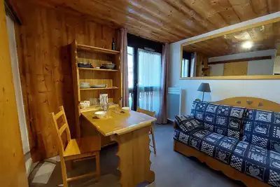 Image de Studette rénovée pour 2 au pied des pistes, centre Les Deux Alpes