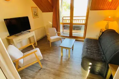 Image de Duplex moderne avec balcon, parking, cuisine équipée