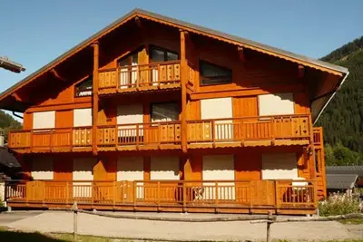 Image de Duplex ski aux pieds pour 6 pers, bien équipé