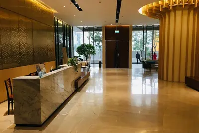 Image de 3Brs Luxe Apt \/ Ville Veiw \/ Près Brt & Parc \/ Business