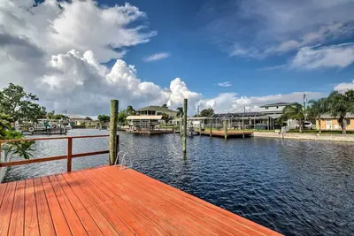 Image de Nouveau! Canalfront Hudson Home avec quai pour bateau, barbecue et climatisation