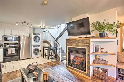 Image de Ouray Condo w \/ Patio - 1\/2 bloc de la rue principale!