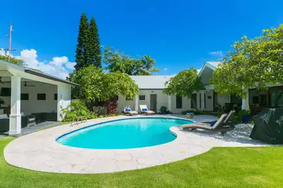 Image de Beachside, famille, maison de vacances avec piscine!