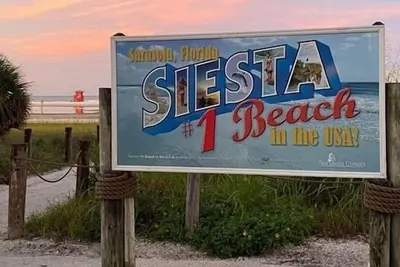 Image de Sunny Siesta Key Condo