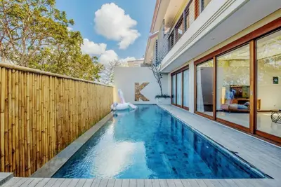 Image de Villa isolée de 3 chambres avec vue sur la mer à Nusa Dua, voiture incluse