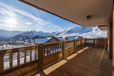 Image de Appartement neuf sur les pistes avec vue panoramique