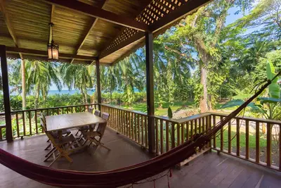 Image de Beachfront Villa Seabreeze with Ac & Pool