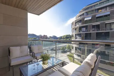 Image de Urumea | The Rentals Collection