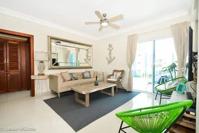 Image de Moderne 2br \/ Netflix \/ Terrace