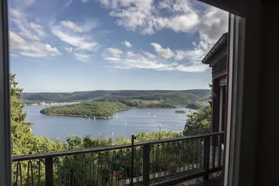 Maison de vacances \"Waldhaus Anne\" à Niedeggen - avec vue sur le Rursee
