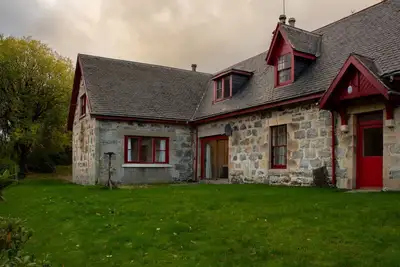 Spacieux, chalet 4 chambres Highland animaux acceptés avec accès à la succession de 12 000 acres