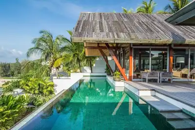 Image de Villa 4 chambres vue mer à Surin - Villa 4235