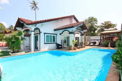 Image de Villa de 5 chambres dans le village de pêcheurs