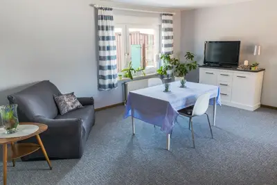 Image de Appartement idyllique non-fumeur à la campagne avec place de parking pour voitures et vélos