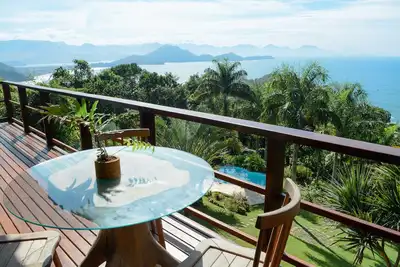 Image de Excellente maison avec un visuel incroyable d'Ubatuba