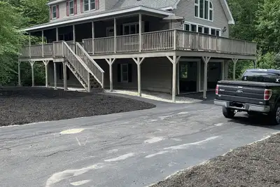 Image de Maison familiale spacieuse avec 3 min de la plus grande installation de ski de nuit en N E