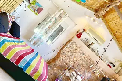 Image de petite maison confortable avec grande piscine 10x5 à Ibiza Pour 2 Personnes