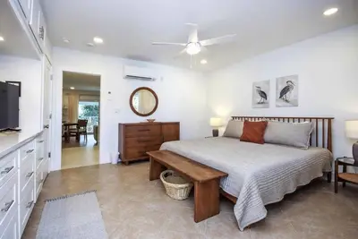 Image de Colonnades Condominium C-53