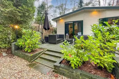 Image de Belle maison à Emst avec sauna