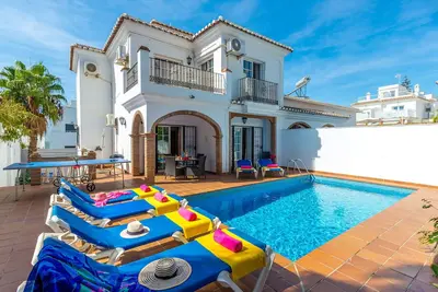 Image de Nerja Paradise Rentals - Villa Las Palomas