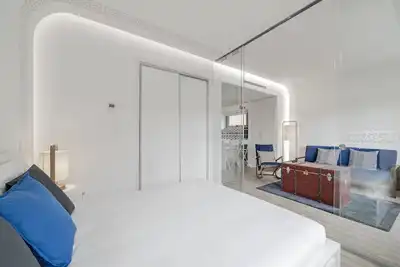 Image de Drapes Design Apartments Ii