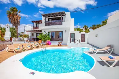 Image de Villa Esperanza - Villa sept chambres, pour 14 personnes