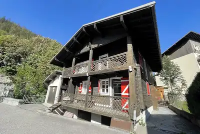 Image de Cotterg - Chalet 15 pers. 2* dans le village