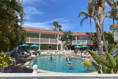 Image de Tortuga Inn Beach Resort # 229 2Bdrm condo, belle plage, piscines chauffées, quai