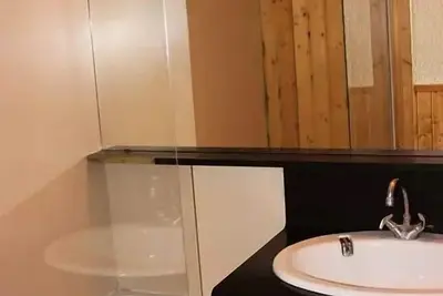 Image de AUSFĂśHRUNGSVERZEICHNIS Der 2 Teile FĂśR 4 PERSONen