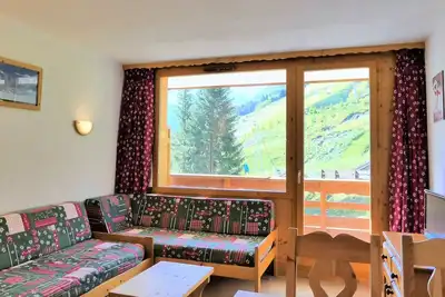 Image de Charming 2 South Skis Full Fields