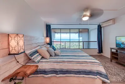 Image de Spectaculaire Ocean View Villa REMODELÉE Avec A / C