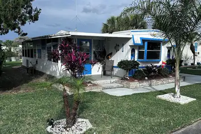 Image de Maison du sud dans un quartier calme.