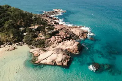 Image de Maison principale sur la côte de la plage de Joaquina en bord de mer