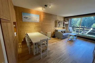 Image de Appartement 3p avec balcon, près de la forêt à Courchevel