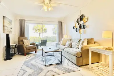 Image de Condo sur la plage - premier étage