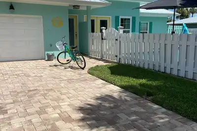 Image de Charmante maison sur Anna Maria Island 1 pâté de maisons de la plage avec piscine privée