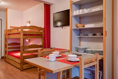 Image de Studio rénové pour 4 pers avec balcon, WiFi et lave-linge