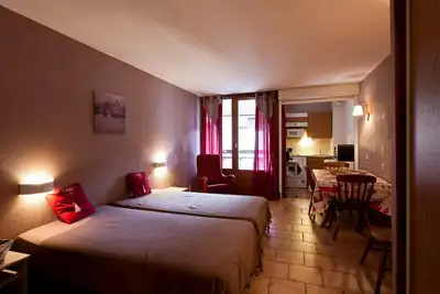 Image de Charmant studio pour 4 pers. avec balcon, parking et wifi, à deux pas des Thermes et du centre village