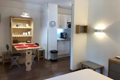 Image de Studio cosy en centre-ville, à proximité des thermes et des pistes du domaine des Trois Vallées