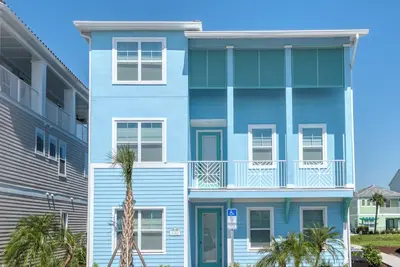 Image de Margaritaville Orlando Cottages - Près de Disney, navette gratuite pour les parcs thématiques<br>4kk 3qq 7 lits, 8 salles de bain