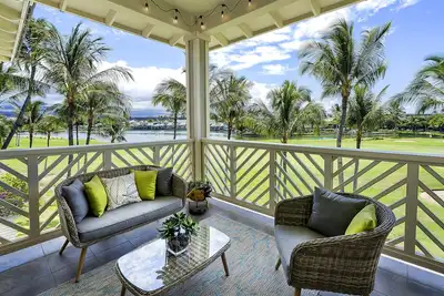 Image de Penthouse rénové | Lac et parcours de golf | Ac | Commence à 159 $ / nt