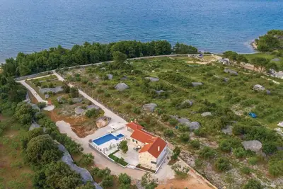 Image de Superbe maison à Supetar