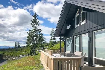 Image de Magnifique maison à Sjusjøen avec WiFi