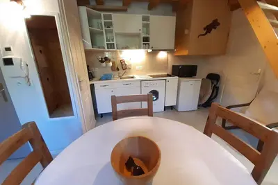 Image de Studio cosy proche centre thermal avec mezzanine et wifi