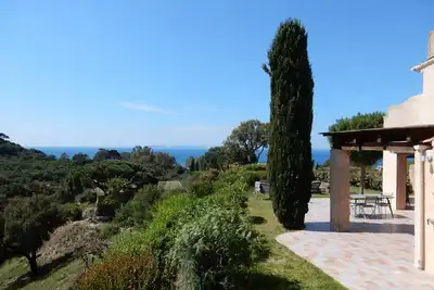 Image de Horizon-Gigaro :  Le Sémaphore - 5 bedrooms -Seaview -Mer & Forêt -Sea & Forest