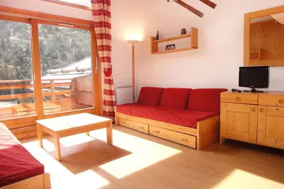 Image de Duplex zum Calme, Dree Luminous Day Mit Chemined